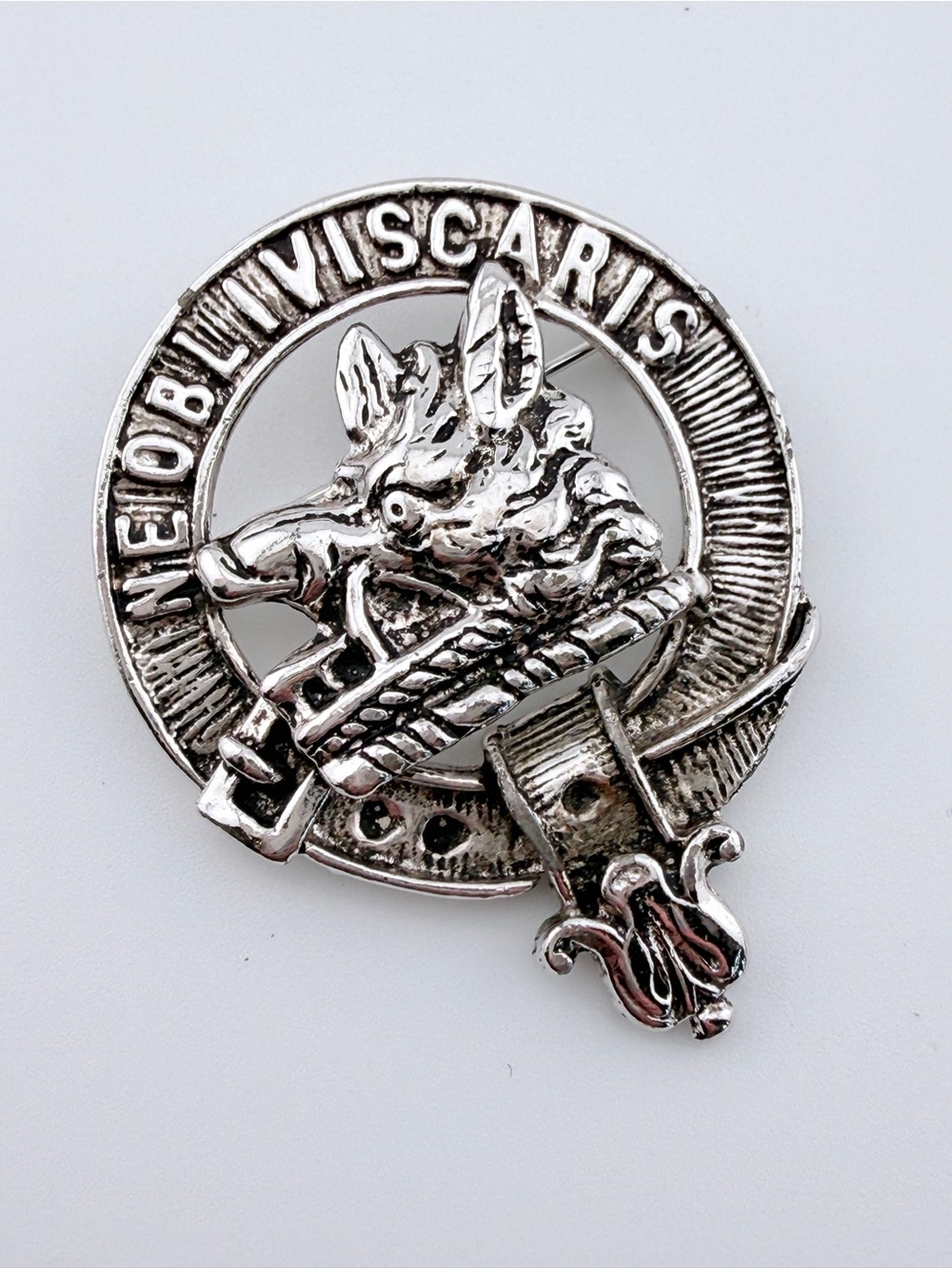 Art Pewter Clan Campbell Badge - Boar's Head Scottish Brooch Pin